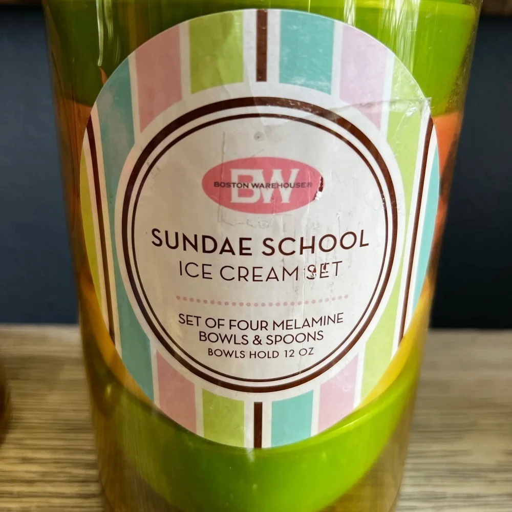 Boston Warehouse Colorful Sundae School Ice Cream Set